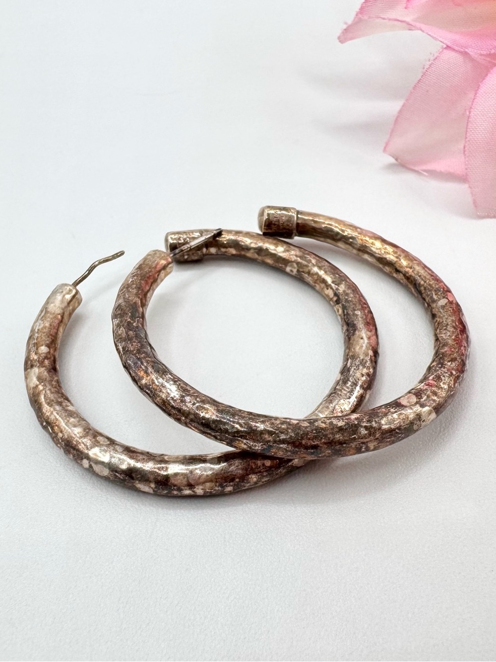 Ippolita Medium Hammered Hoop Earrings Classico Collection 925 Sterling Silver